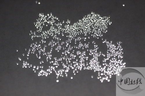 凤冈金属表面处理厂喷砂玻璃微珠清理